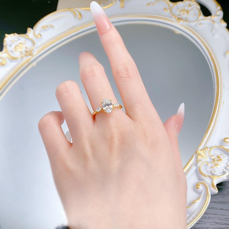 S925 Sterling Silver Tiny Oval Three Stone Ring 6*9mm 6A Cubic Zirconia Ring-146(45%)