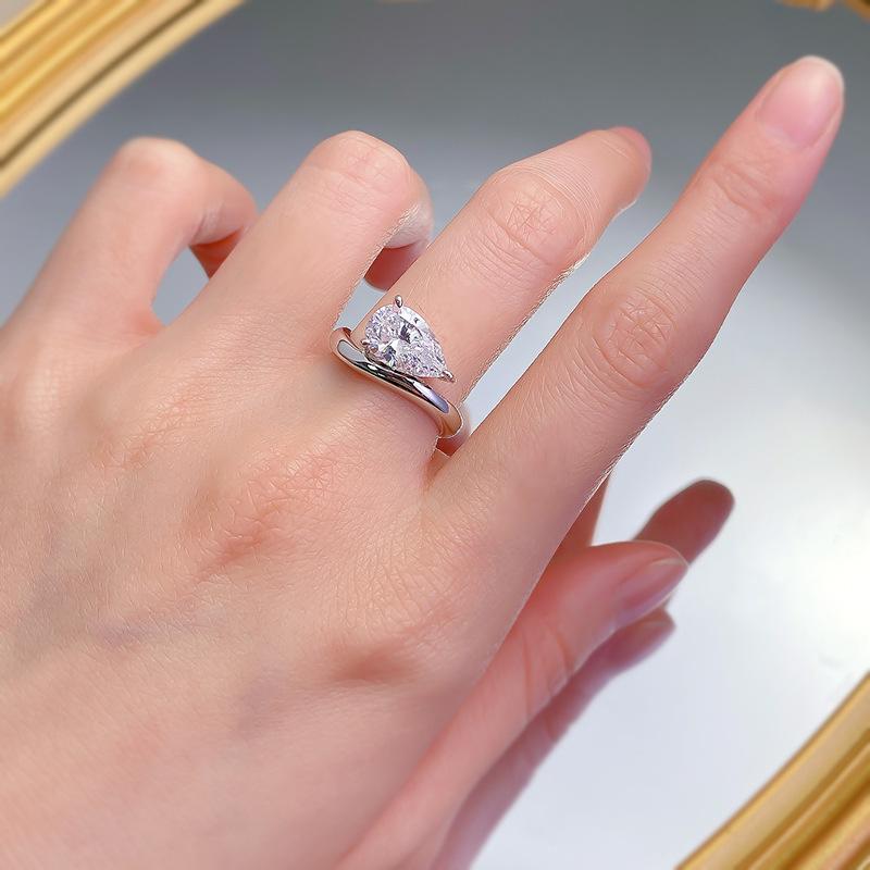 NO.029 S925 Sterling Silver Pear Ice Flower Cut Pear Ring 2 Karat 8A Cubic Zirconia Ring fashion jewelry accessory woman girl promise ring Springtok