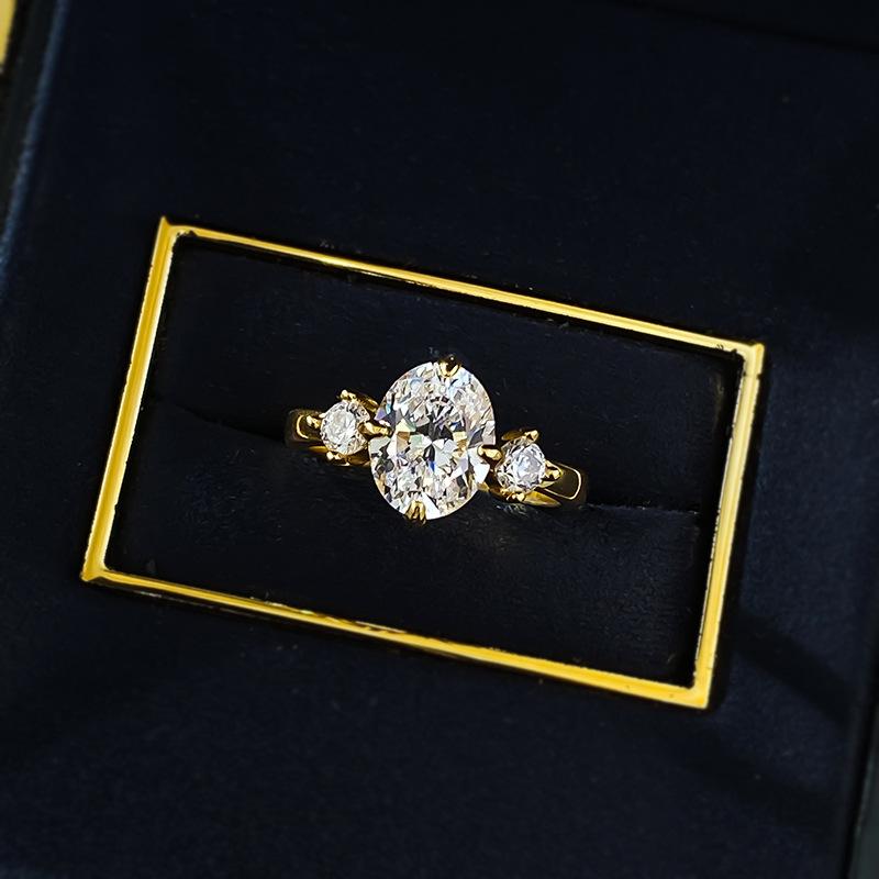 NO.044 S925 Sterling Silver Golden-Plated Oval Cut Ring 7 * 9mm 6A Cubic Zirconia Ring fashion jewelry accessory woman girl promise ring Springtok