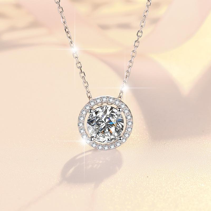 NO.195 S925 Sterling Silver Simple Round Synthetic Moissanite Necklace Birthday Gift Minimalist Pendant Necklace Springtok