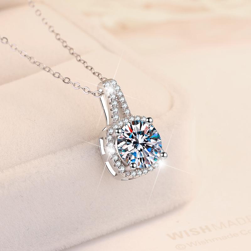 NO.204 S925 Sterling Silver Synthetic Moissanite Square Geometric Necklace Birthday Gift Minimalist Pendant Necklace Springtok