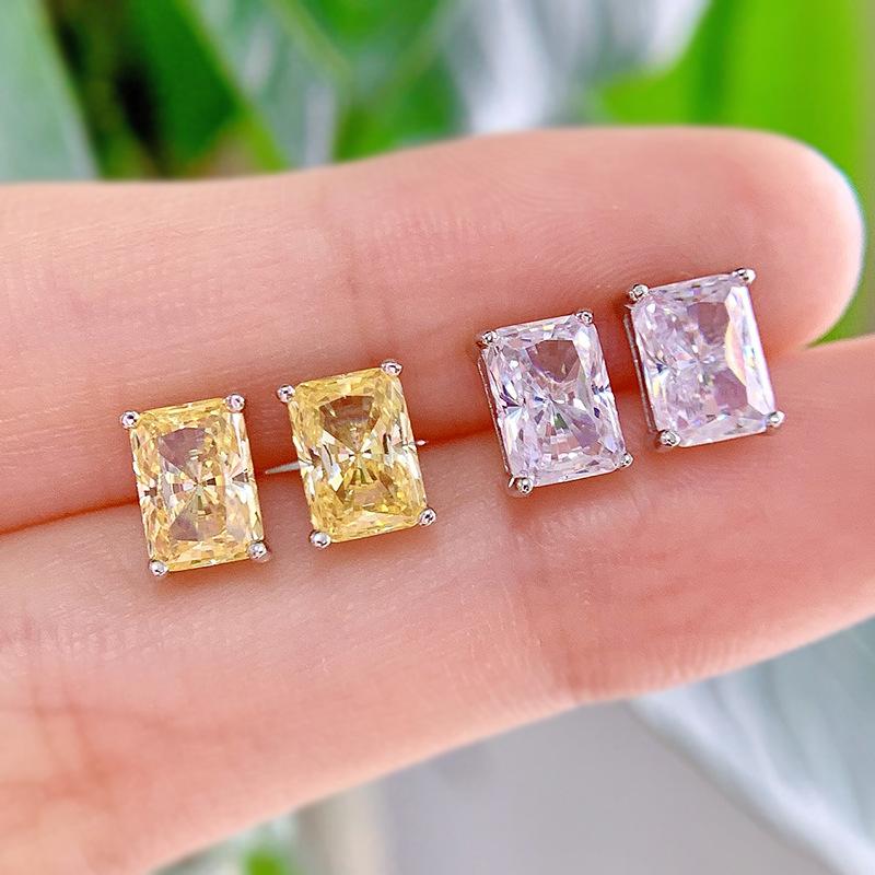 NO.182 S925 Sterling Silver Ice Flower Cut Rectangular Stud Earrings 1 cart 5*7MM 8A Cubic Zirconia Stud Earrings Glittering daily life Earrings Springtok