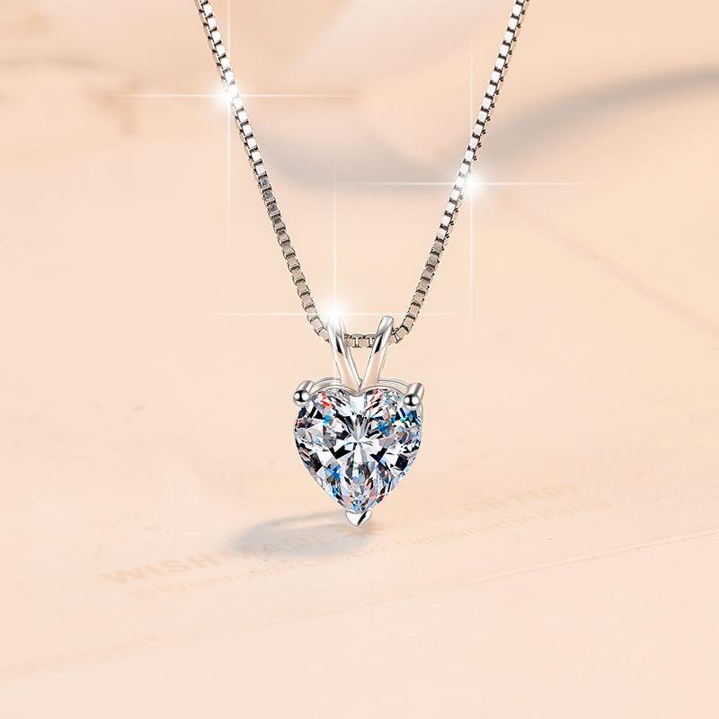 NO.197 925 Sterling Silver Heart-shape Synthetic Moissanite Necklace Birthday Gift Minimalist Pendant Necklace Springtok