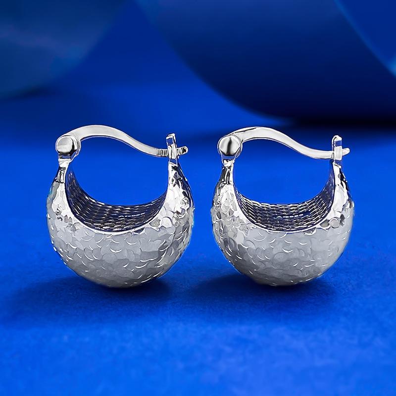 NO.183 S925 Sterling Silver Ice Crushing Ball Lamp Earrings Glittering daily life Earrings Springtok