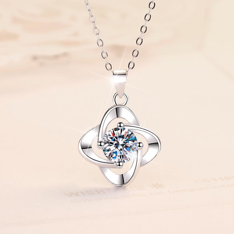 NO.208 S925 Sterling Silver Four Petals During the synthetic Moissanite During elegant luxury daily life woman birthday gift engagement Springtok