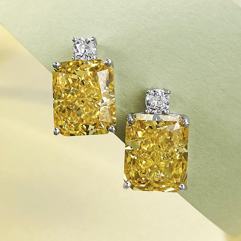 NO.185 S925 Sterling Silver Ice Flower Cut Square Stud Earrings 10 * 12mm 8A Cubic Zirconia Stud Earrings Glittering daily life Earrings Springtok