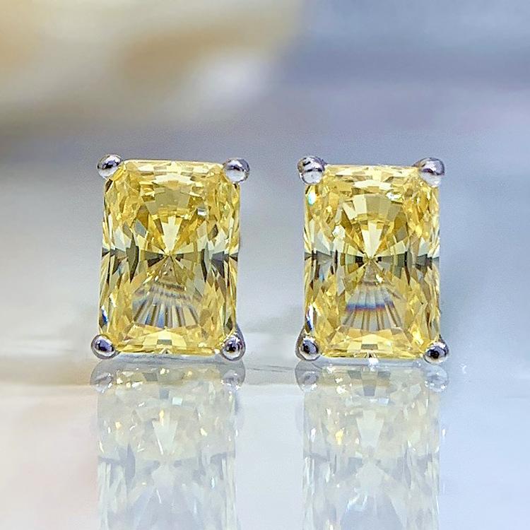 NO.182 S925 Sterling Silver Ice Flower Cut Rectangular Stud Earrings 1 cart 5*7MM 8A Cubic Zirconia Stud Earrings Glittering daily life Earrings Springtok