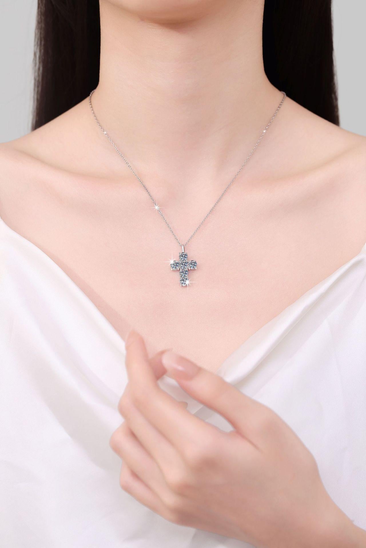 NO.201 S925 Sterling Silver Synthetic Moissanite Big Cross Necklace Birthday Gift Minimalist Pendant Necklace Springtok