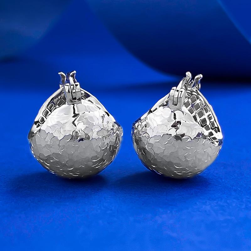 NO.183 S925 Sterling Silver Ice Crushing Ball Lamp Earrings Glittering daily life Earrings Springtok