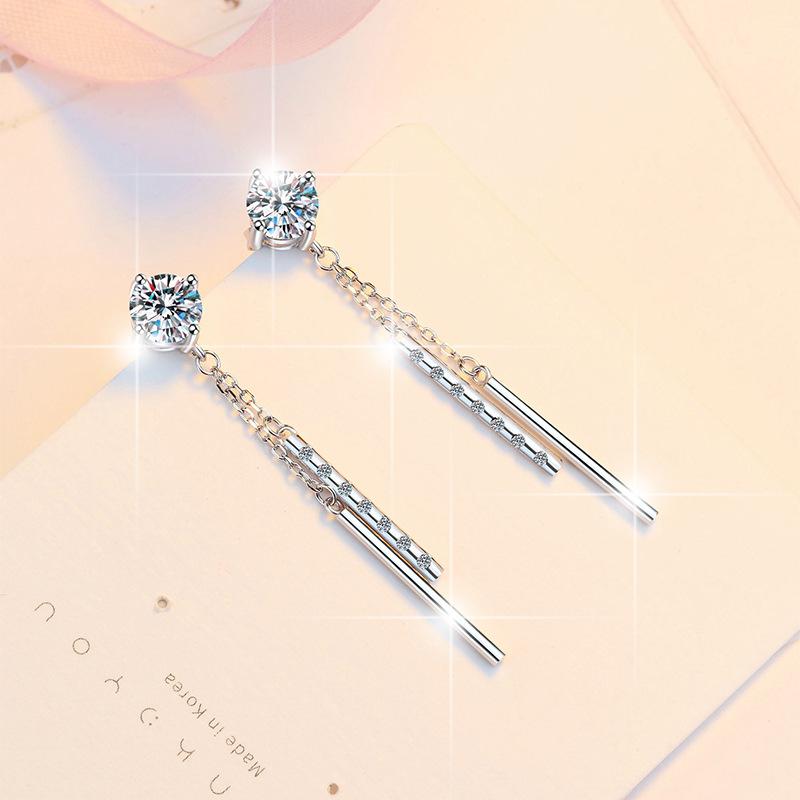 NO.175 S925 Sterling Silver Long Tassel Stud Earrings Synthetic Moissanite Stud Earrings Glittering daily life Earrings Springtok