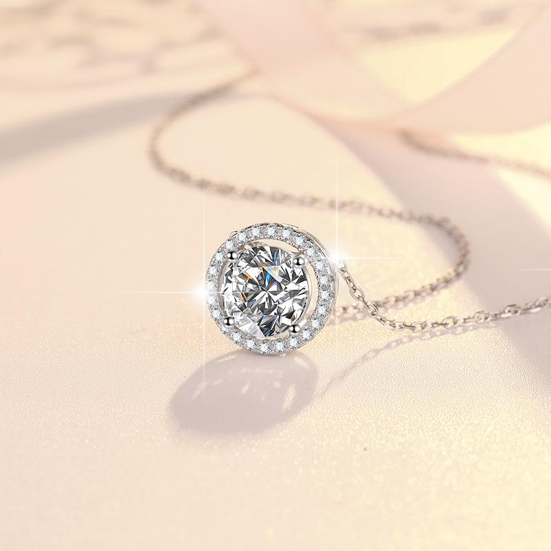 NO.195 S925 Sterling Silver Simple Round Synthetic Moissanite Necklace Birthday Gift Minimalist Pendant Necklace Springtok