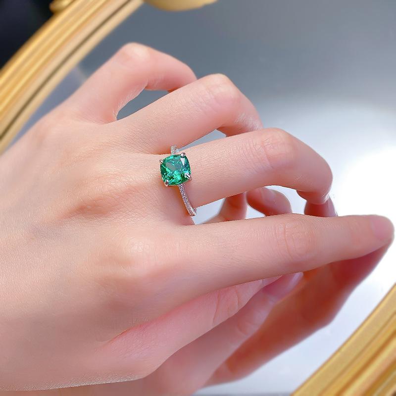 S925 Sterling Silver Green Fat Square 8*8mm 6A Cubic Zirconia Ring-141(45%)