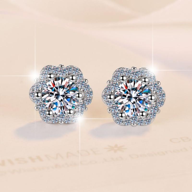 NO11-2. S925 Sterling Silver Stud Earrings for Women Plum Blossom Synthetic Moissanite Earrings