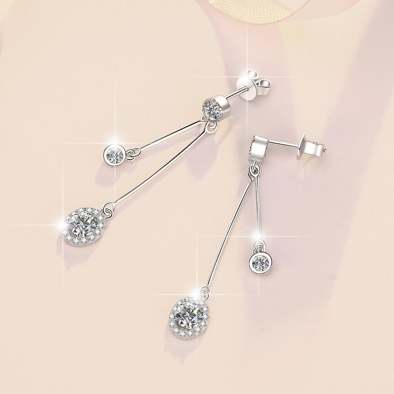 46. S925 Sterling Silver Line  Earrings D Color Synthetic Moissanite