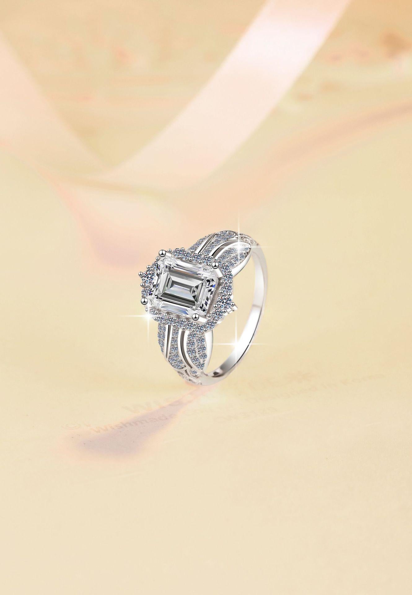 S925 Sterling Silver Big Grandma Ring Synthetic Moissanite Ring 3Carat-445 young  moissanite(25%)