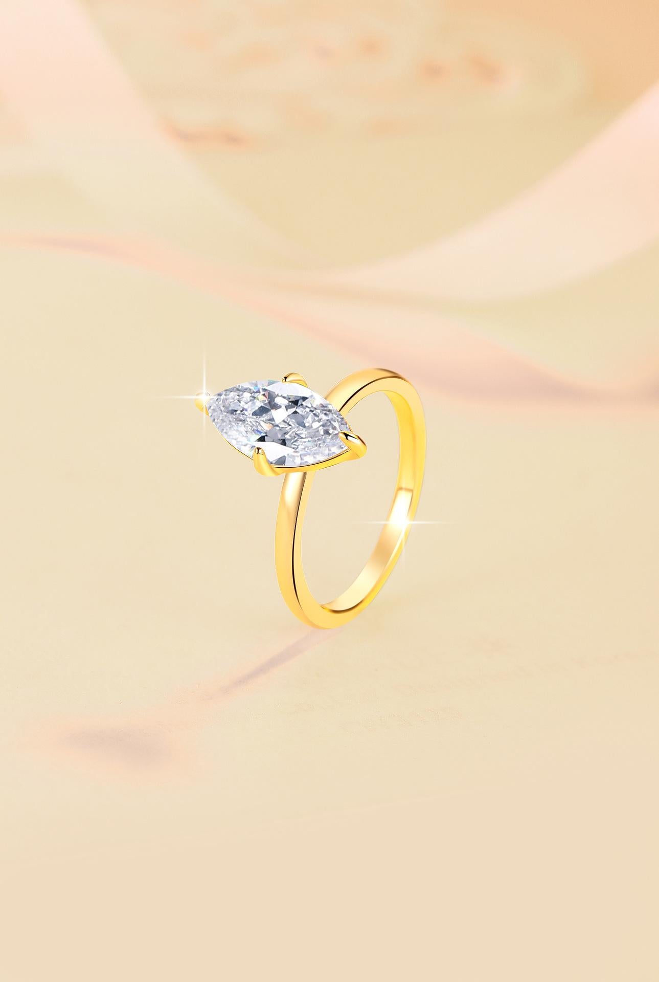 S925 Sterling Silver Horse Eye Ring Synthetic Moissanite Ring 2Carat-467 young  moissanite(25%)