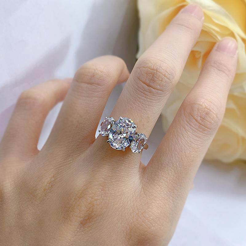 S925 Sterling Silver Big Three-stones Oval Cut Oval Ring 8*11mm 6A Cubic Zirconia Ring-234(35%)