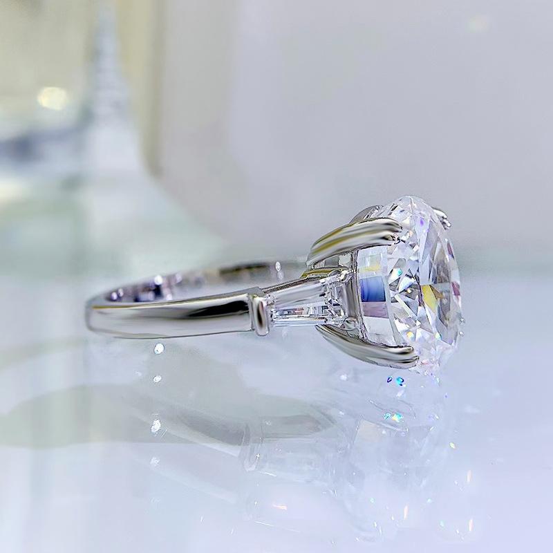 S925 Sterling Silver Ice Flower Cut Oval Four Claws High Carbon Ring 9*11mm 8A Cubic Zirconia Ring-461(25%)