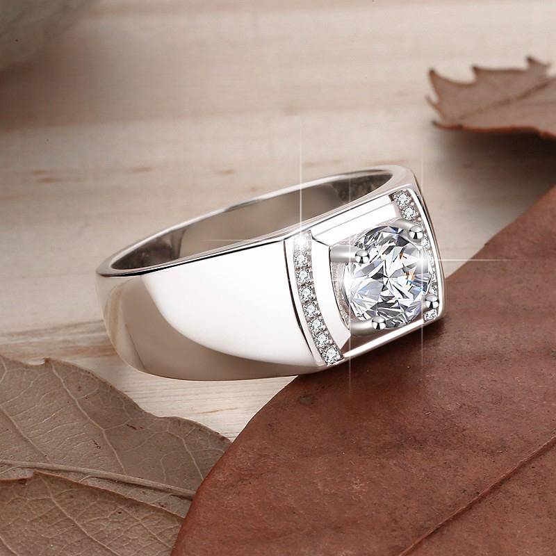 NO.155 S925 Sterling Silver Ring Inlaid with Super Flash Synthetic Moissanite fashion jewelry accessory promise ring Springtok Men's Ring