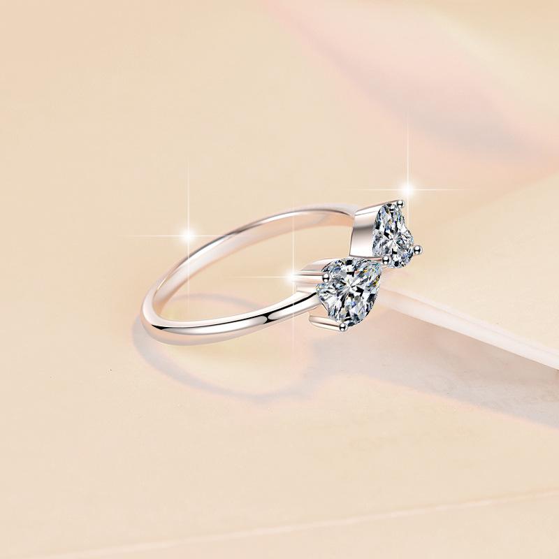 NO.129 S925 Sterling Silver Heart-to-Heart Ring Synthetic Moissanite Ring elegant luxury daily life woman birthday gift engagement Springtok