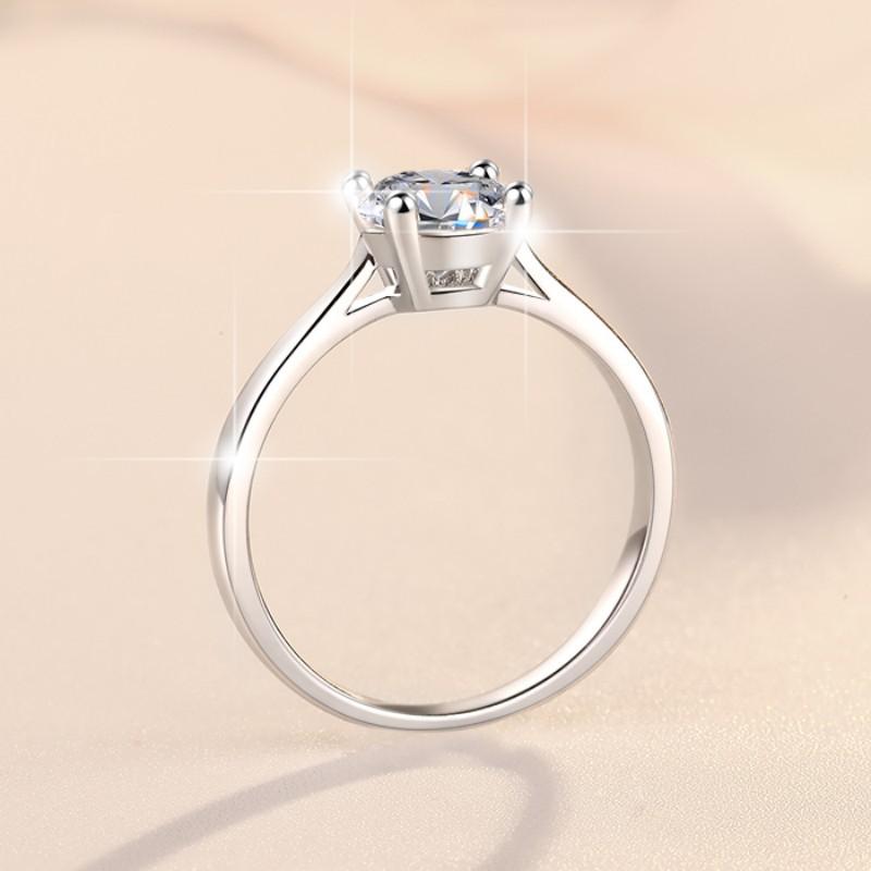 4. S925 Sterling Silver D Color Synthetic Moissanite Four-claw Ring/1 Carat/2 Carat/ High Grade Synthetic Moissanite