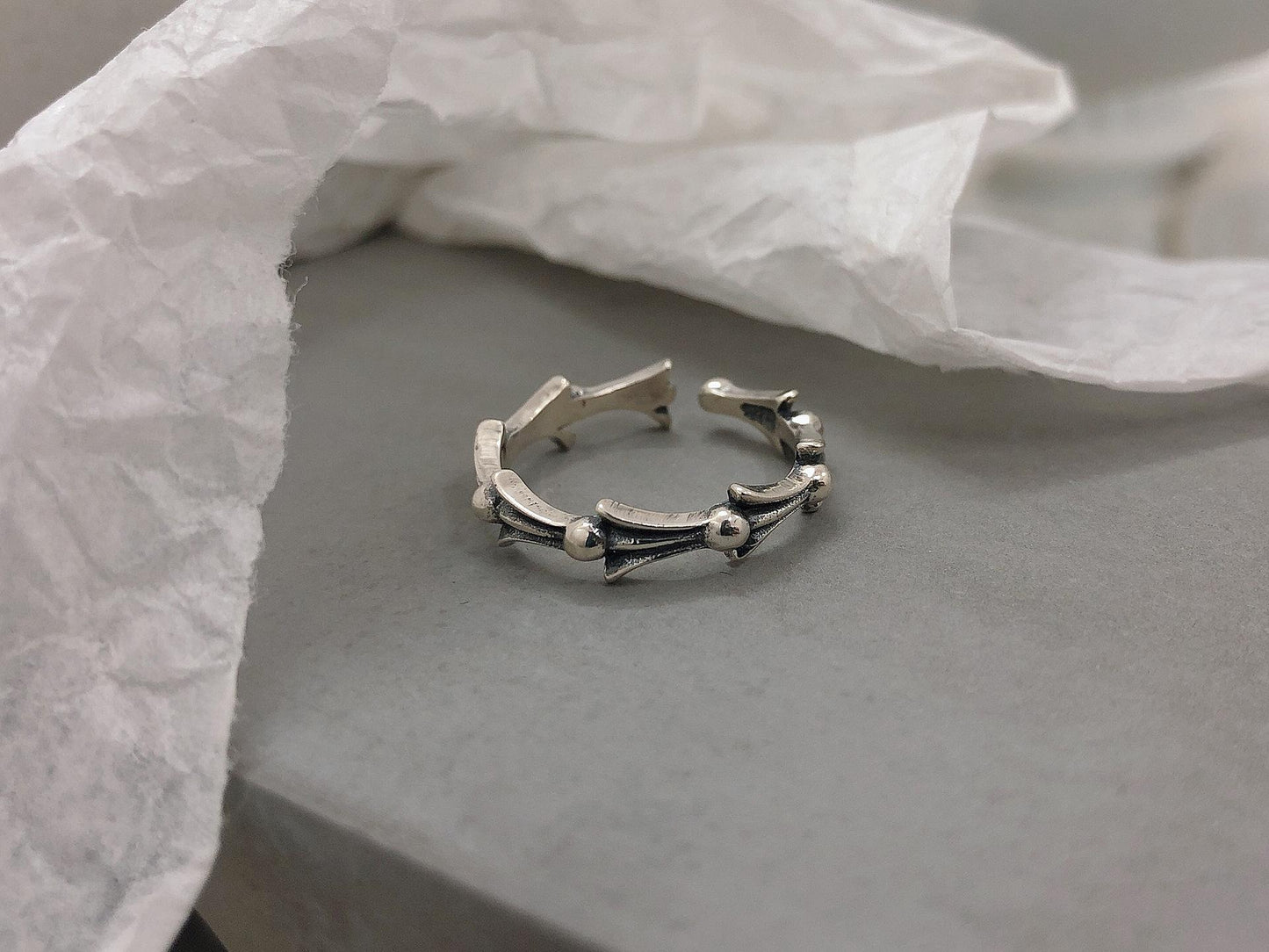 S925 Sterling Silver Vintage Distressed Bone Ring for Women Open -561(45%)