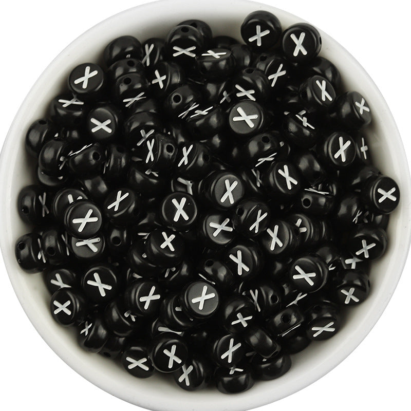 100 Pcs/Pack Acrylic Flat round Beads Diy Black Background White Love Beads/Single English Letter Loose Beads