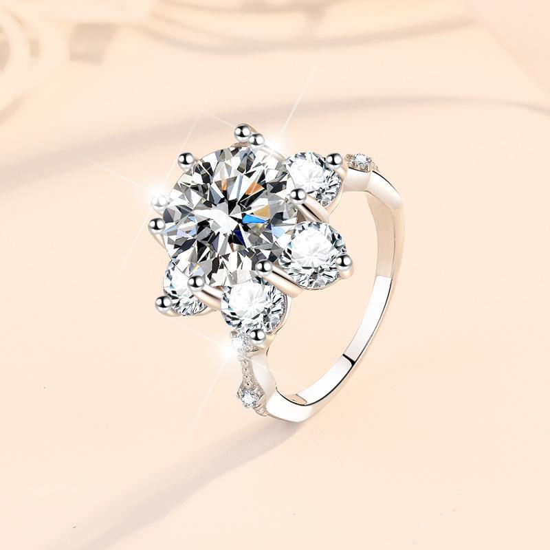 64. S925 Sterling Silver Synthetic Moissanite Ring Flower Ring