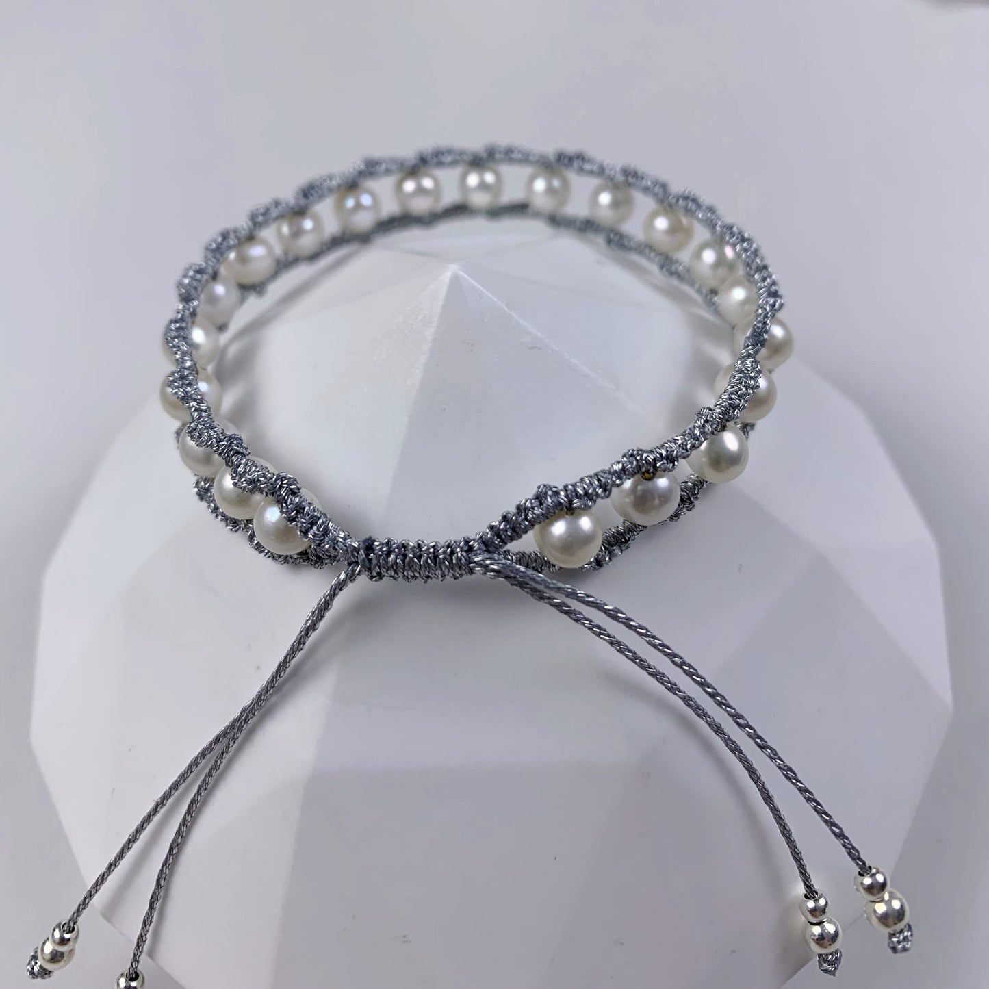 23.Pearl ladder bracelet