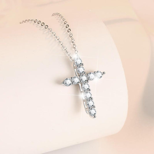 22. S925 Sterling Silver Synthetic Moissanite Small Cross Pendant