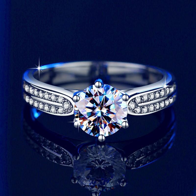 72. S925 Sterling Silver Star Queen Ring Synthetic Moissanite Ring