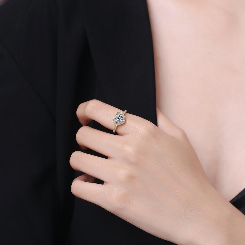 S925 Sterling Silver Golden Heart-Shaped Ring Synthetic Moissanite Ring-183(35%)