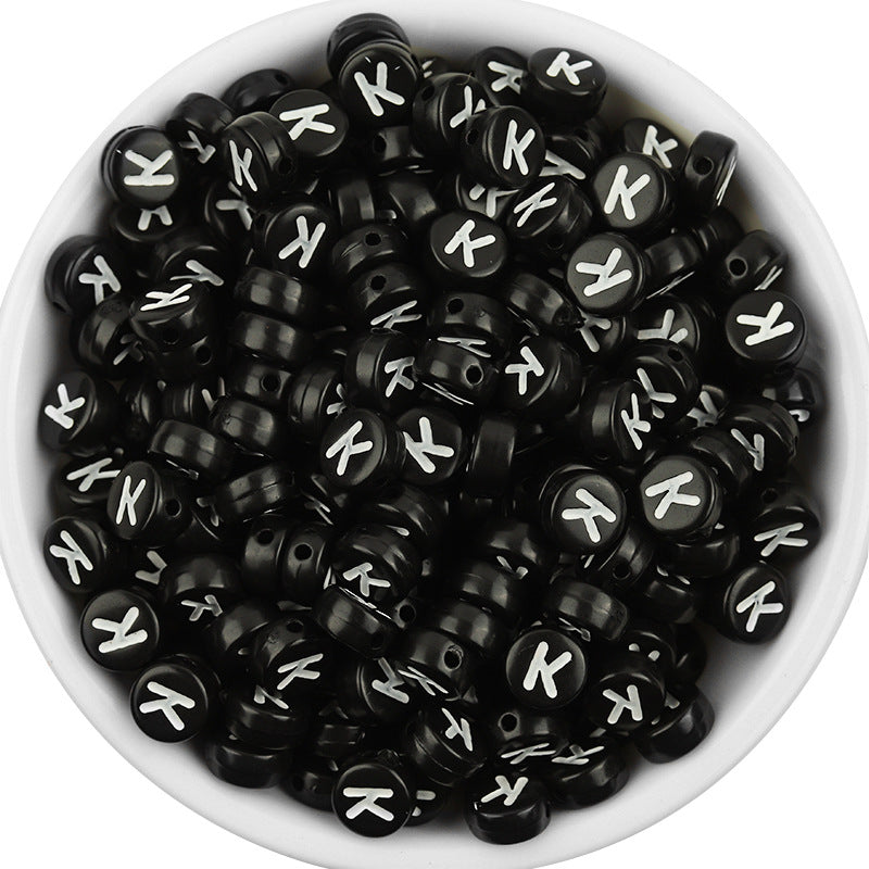 100 Pcs/Pack Acrylic Flat round Beads Diy Black Background White Love Beads/Single English Letter Loose Beads