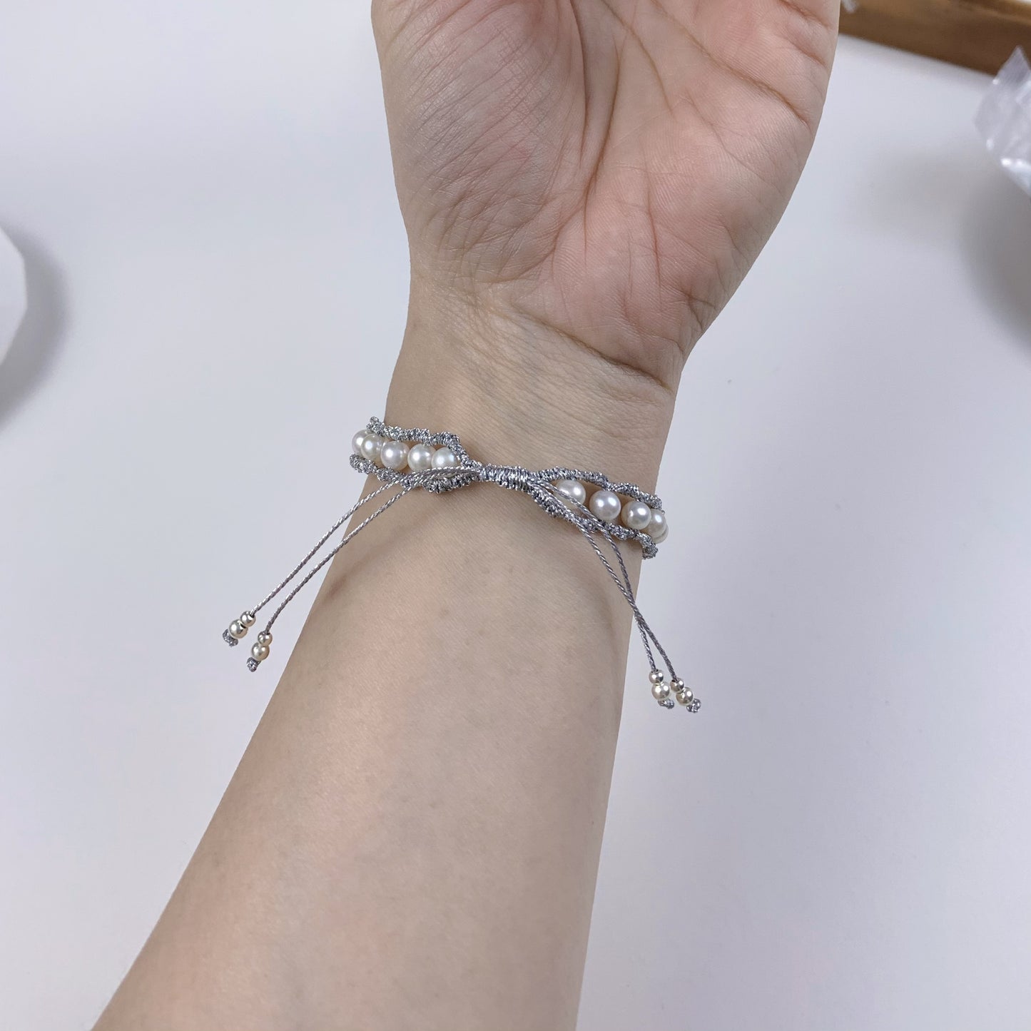 23.Pearl ladder bracelet