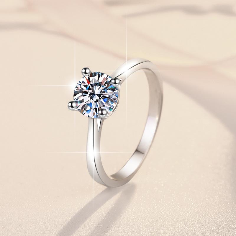 4. S925 Sterling Silver D Color Synthetic Moissanite Four-claw Ring/1 Carat/2 Carat/ High Grade Synthetic Moissanite