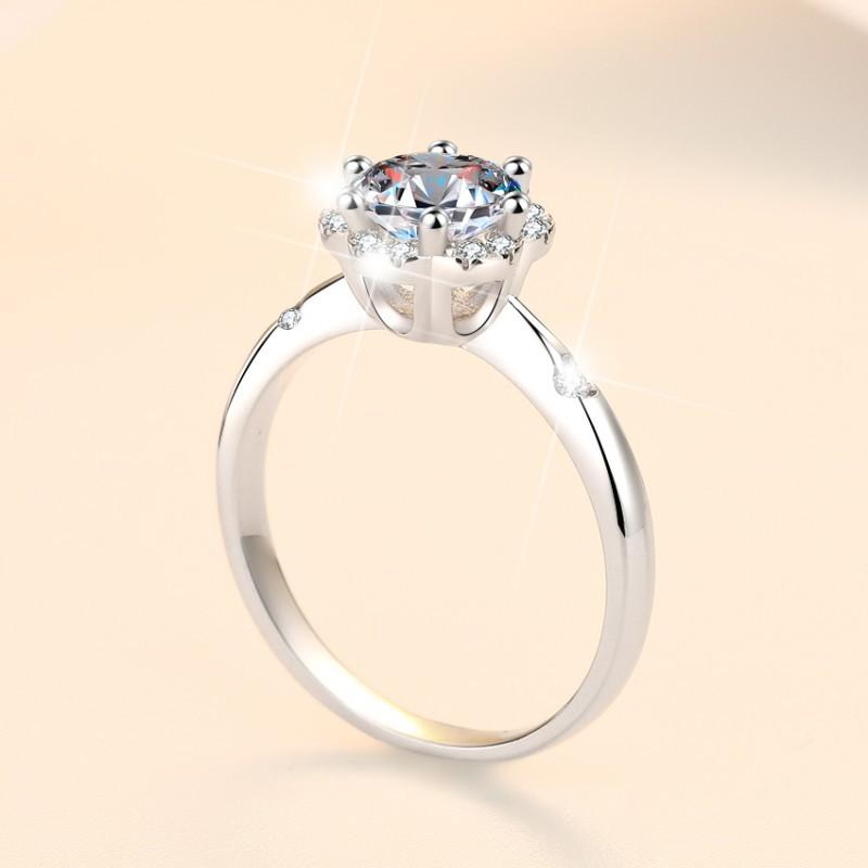 74. S925 Sterling Silver Six-Claw Ring Synthetic Moissanite Ring