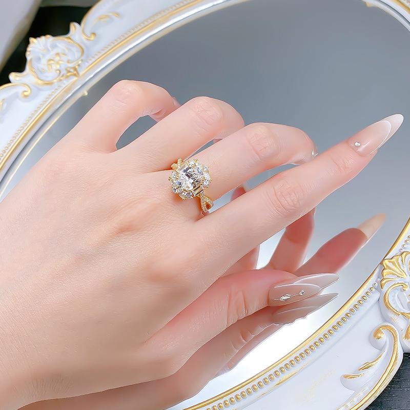 S925 Sterling Silver Pigeon Egg Oval Golden Plated 7*9mm 6A Cubic Zirconia Ring-451(25%)