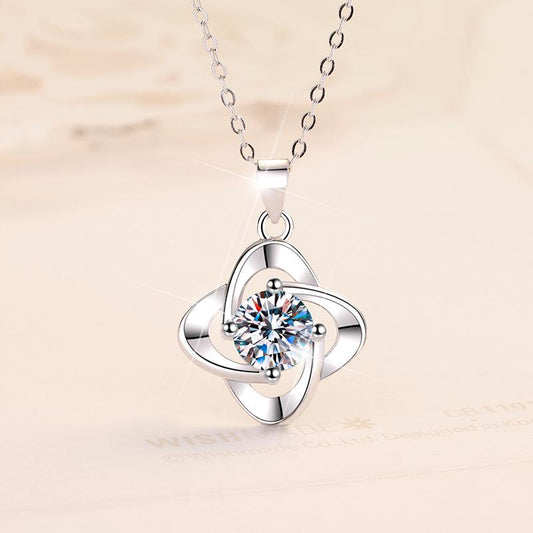 NO9-2. S925 Sterling Silver Four Petals During the synthetic Moissanite During