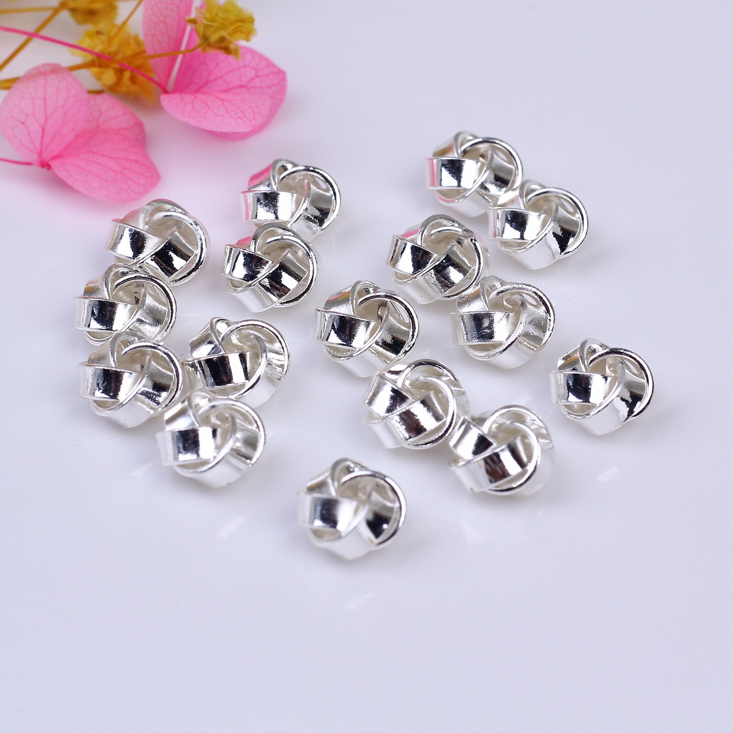 Knitted Flower Hollow Copper Beads For Jewelry DIY，Covered by 14/18K Real Gold Or Silver