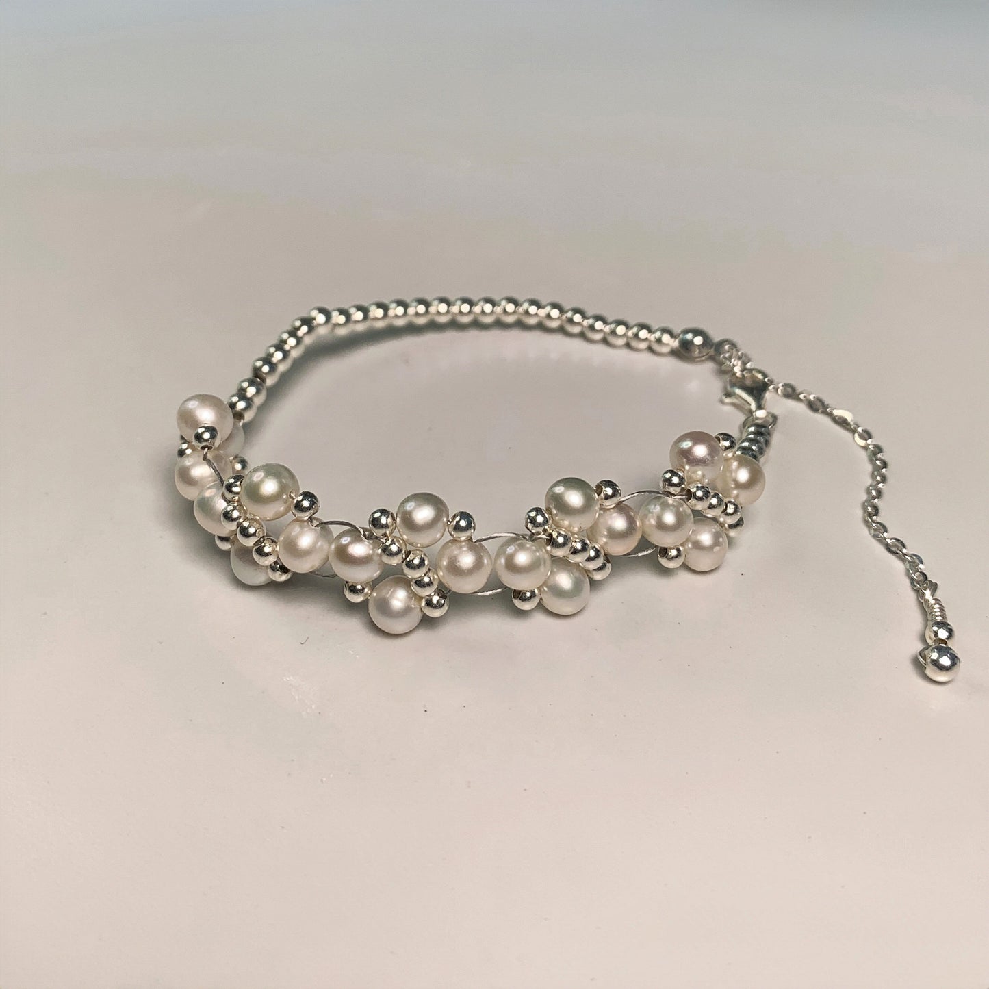 20.Original hand-made big flower Fresh Water Pearl bracelet