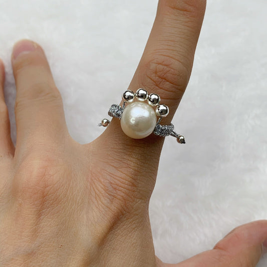 25.Puppy paw pearl ring