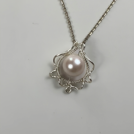 82.Edison Pearl pendant