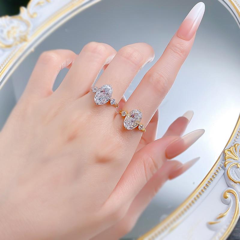 S925 Sterling Silver Ice Flower Cut Oval Three-stones Ring 8*12mm 8A Cubic Zirconia Ring-371(35%)