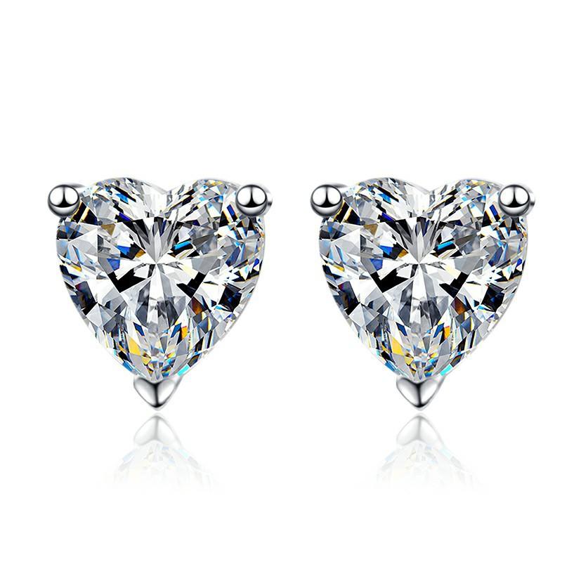 NO.168 S925 Sterling Silver Heart-Shaped Earrings Synthetic Moissanite Earrings Glittering daily life Earrings Springtok