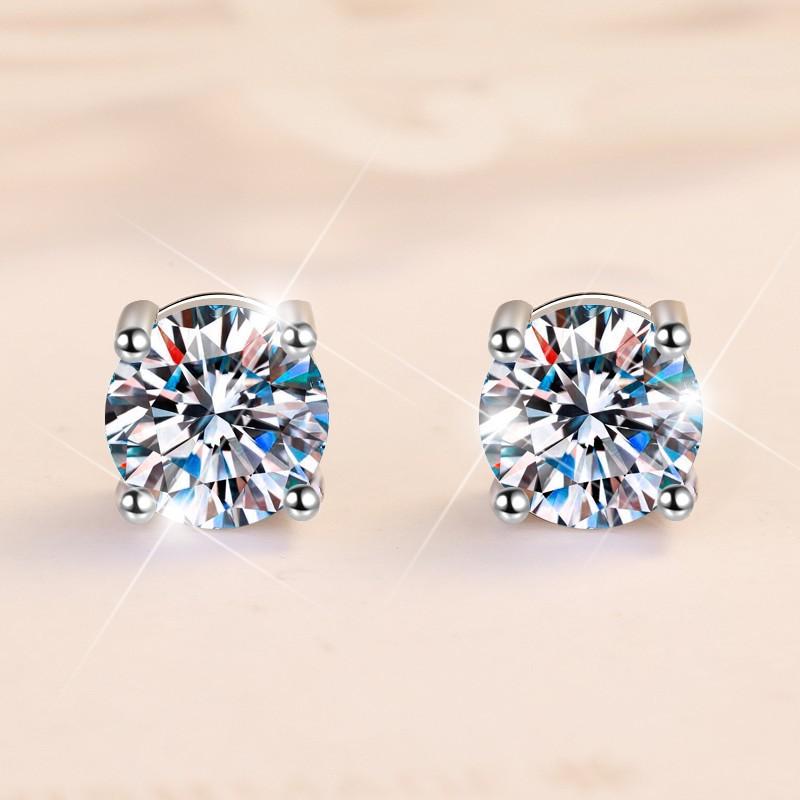 2. S925 Sterling Silver High Grade Synthetic Moissanite  Four-Claw Stud Earrings