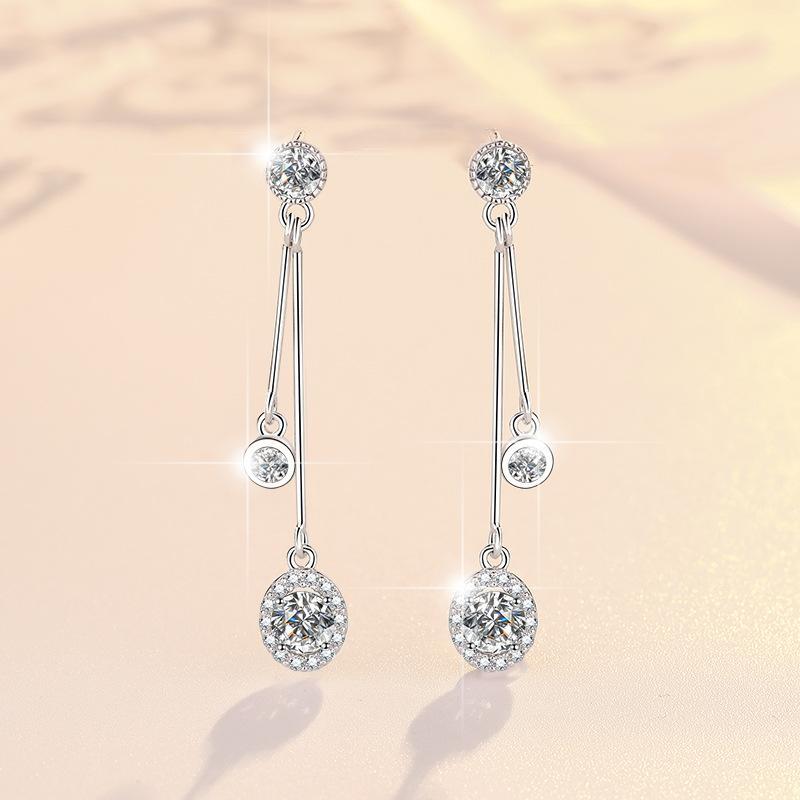 46. S925 Sterling Silver Line  Earrings D Color Synthetic Moissanite