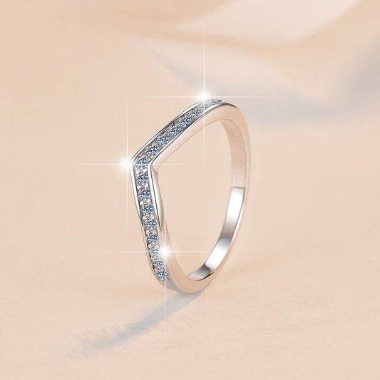 S925 Sterling Silver V-Shaped Band Ring Synthetic Moissanite Ring-297(35%)