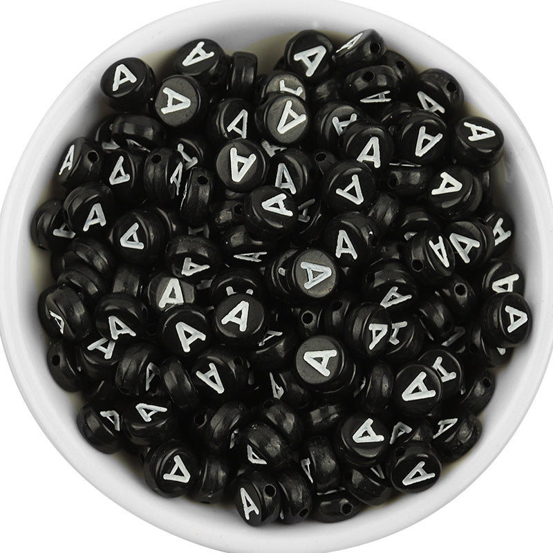 100 Pcs/Pack Acrylic Flat round Beads Diy Black Background White Love Beads/Single English Letter Loose Beads