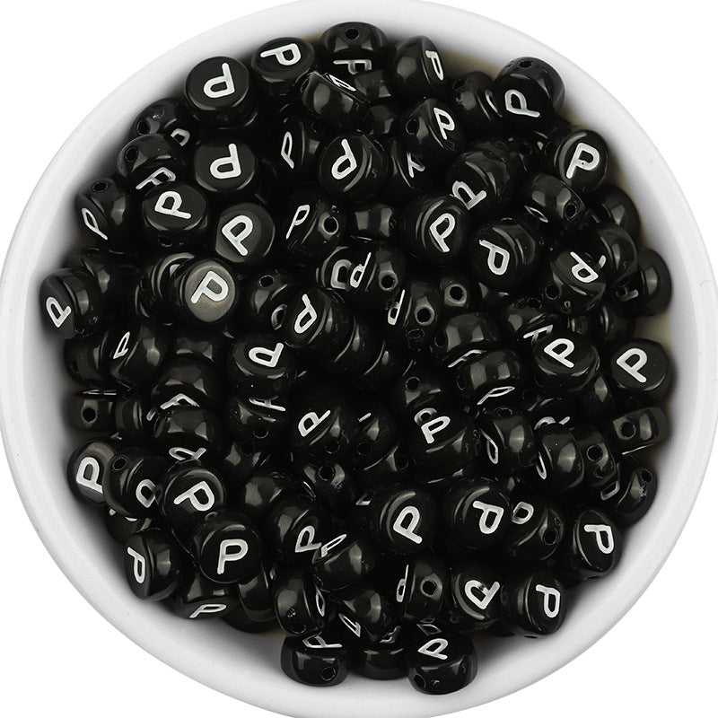 100 Pcs/Pack Acrylic Flat round Beads Diy Black Background White Love Beads/Single English Letter Loose Beads